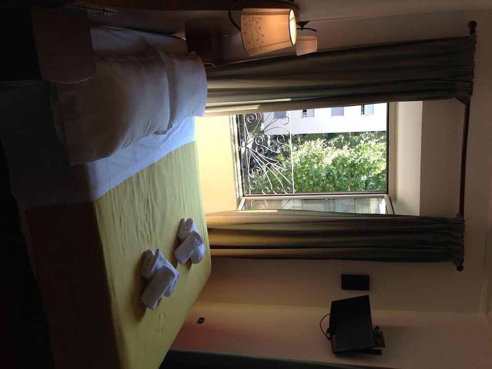 Hotel Paradise